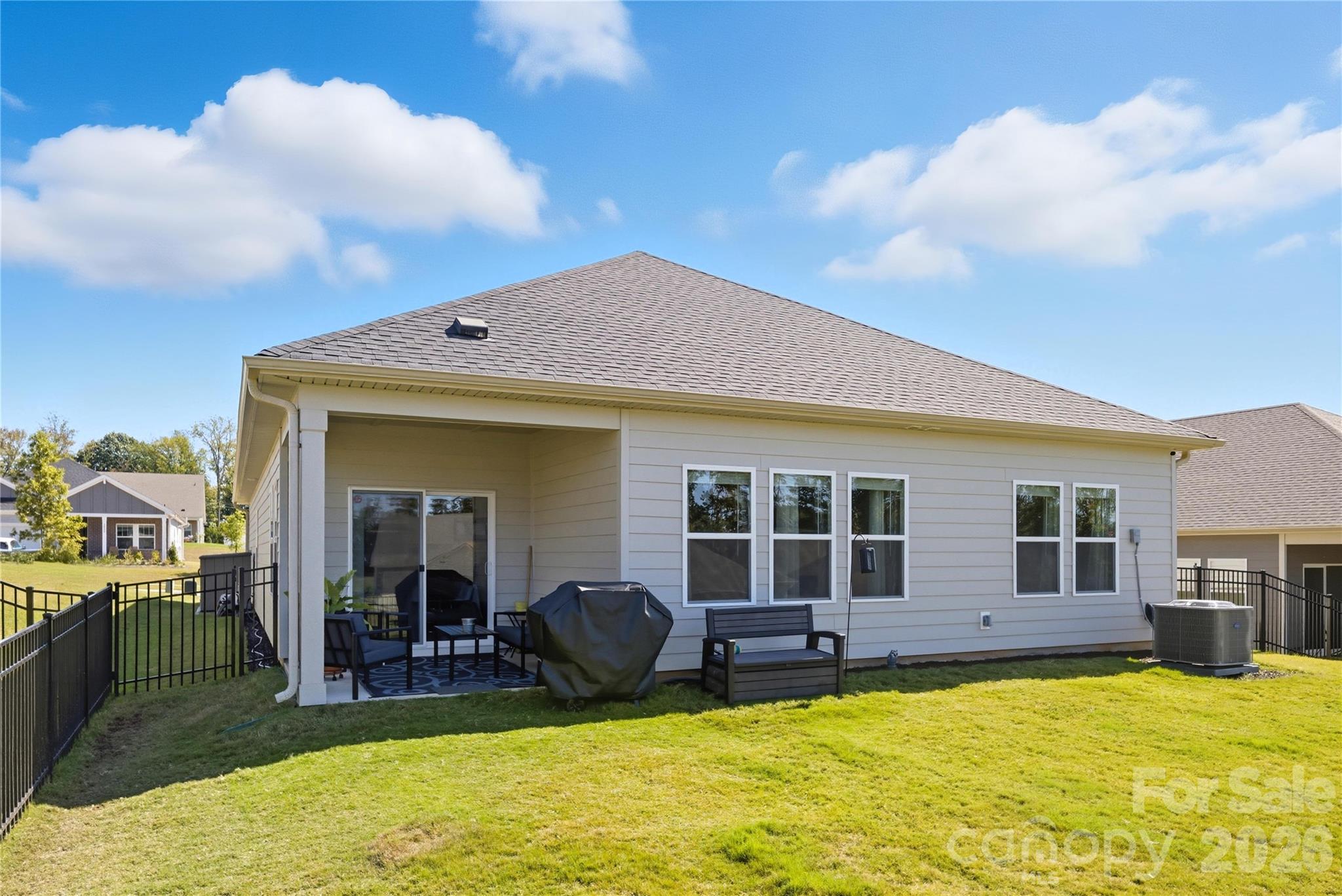 2023 Merida Street Charlotte NC 28214