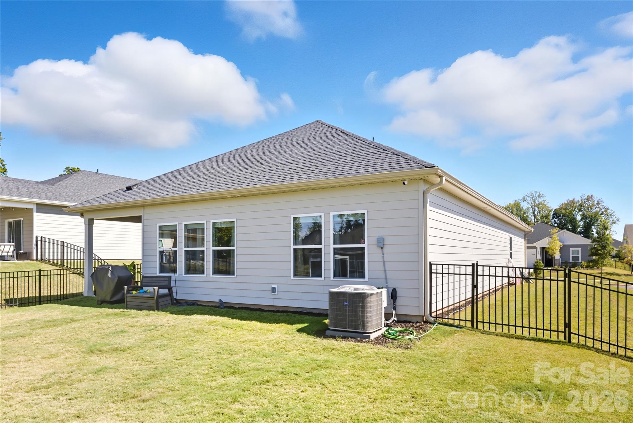 2023 Merida Street Charlotte NC 28214