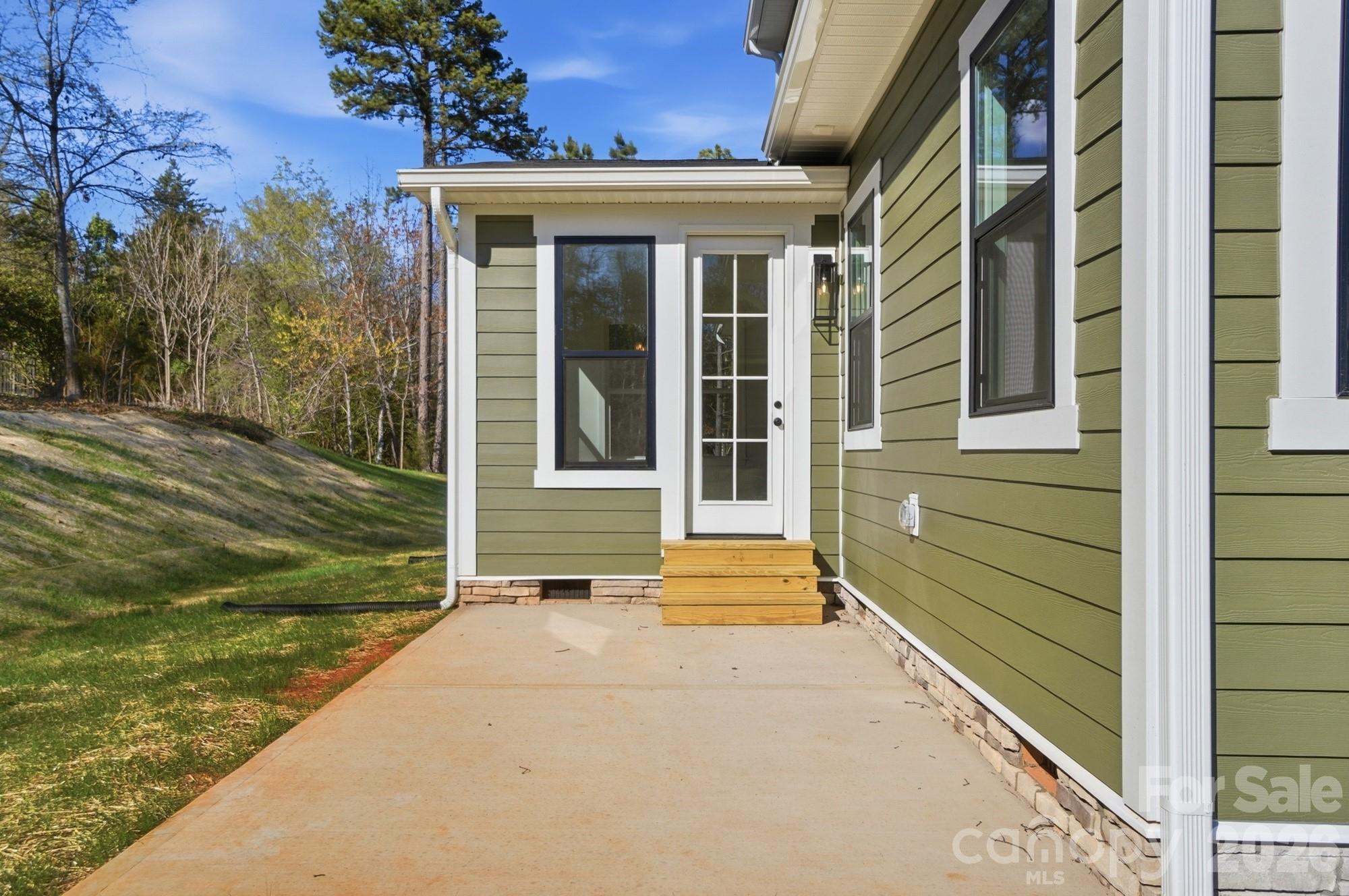 208 Cross Creek Drive Cherryville NC 28021