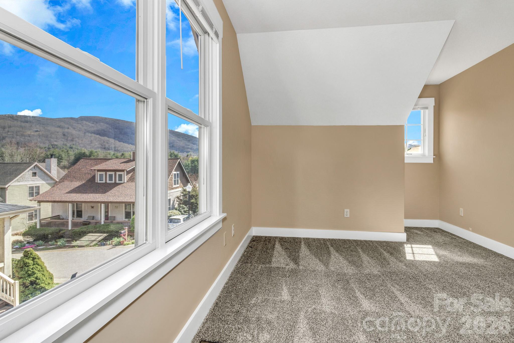 5 Veranda Trail Asheville NC 28803