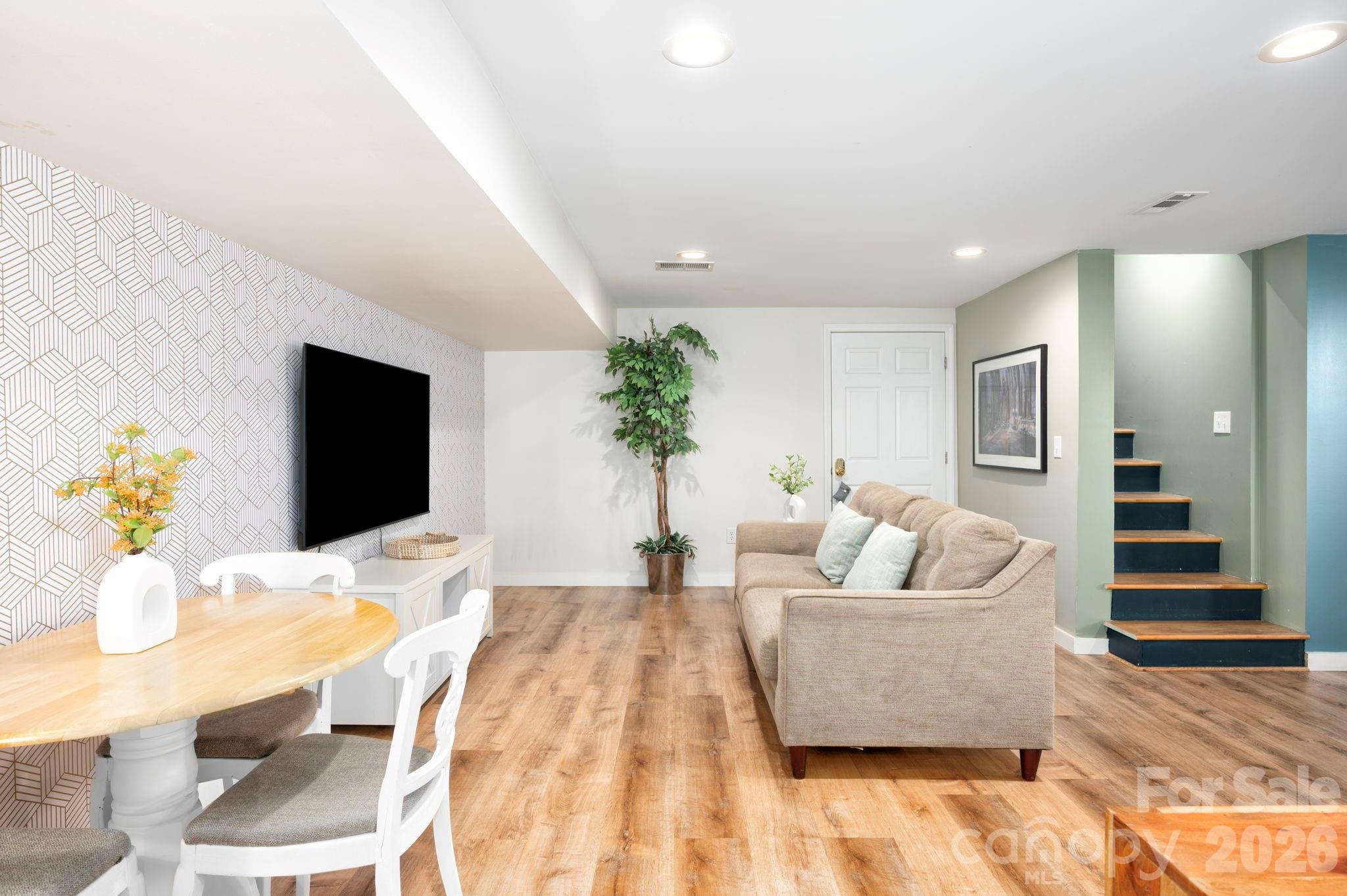 298 Erwin Hills Road Asheville NC 28806