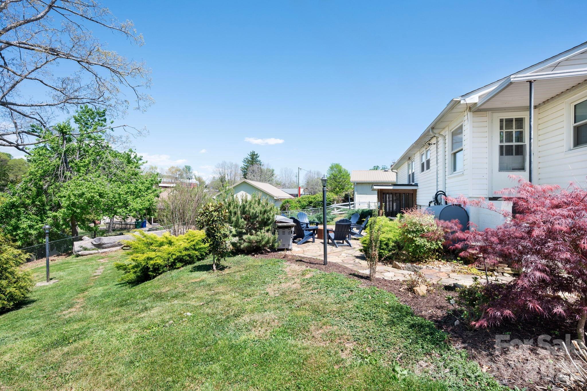 298 Erwin Hills Road Asheville NC 28806