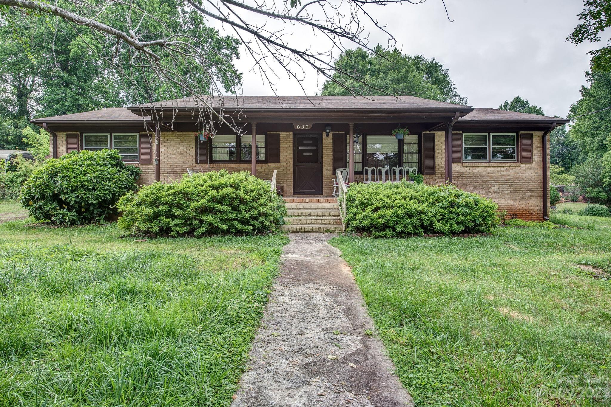 830 Honeywood Lane Gastonia NC 28056