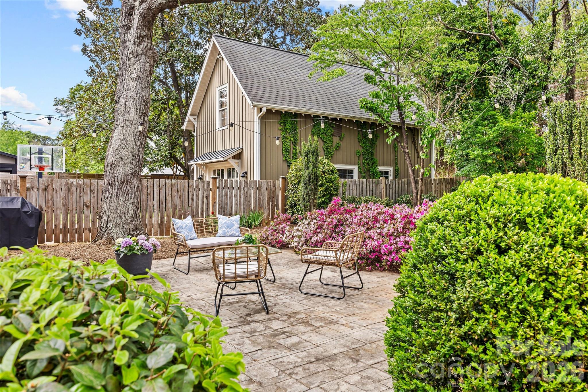 2137 Shenandoah Avenue Charlotte NC 28205