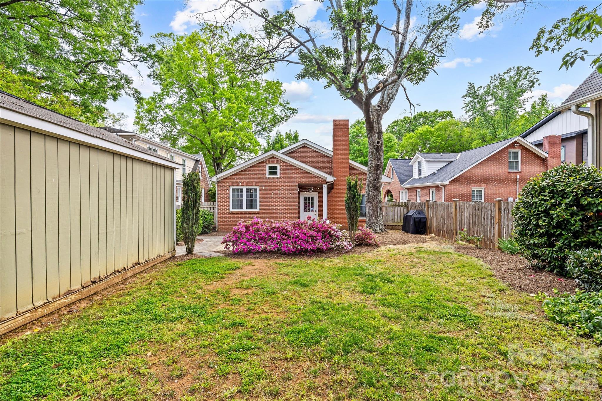 2137 Shenandoah Avenue Charlotte NC 28205
