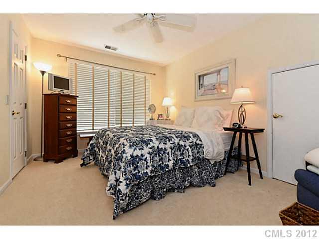 5208 Weaver Mill Lane Charlotte NC 28226