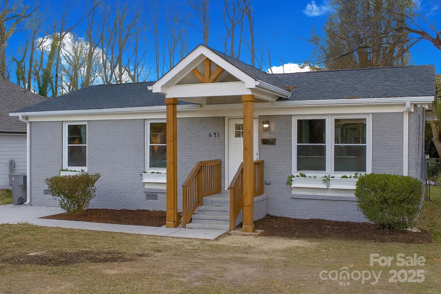 631 W Craighead Road Charlotte NC 28206