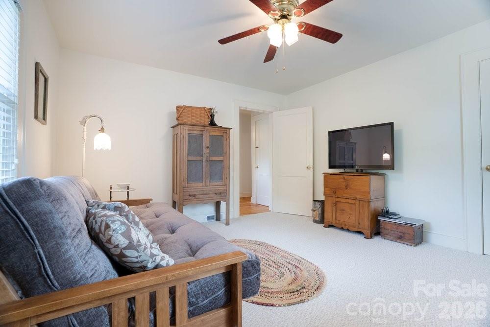 124 Rumple Street Troutman NC 28166