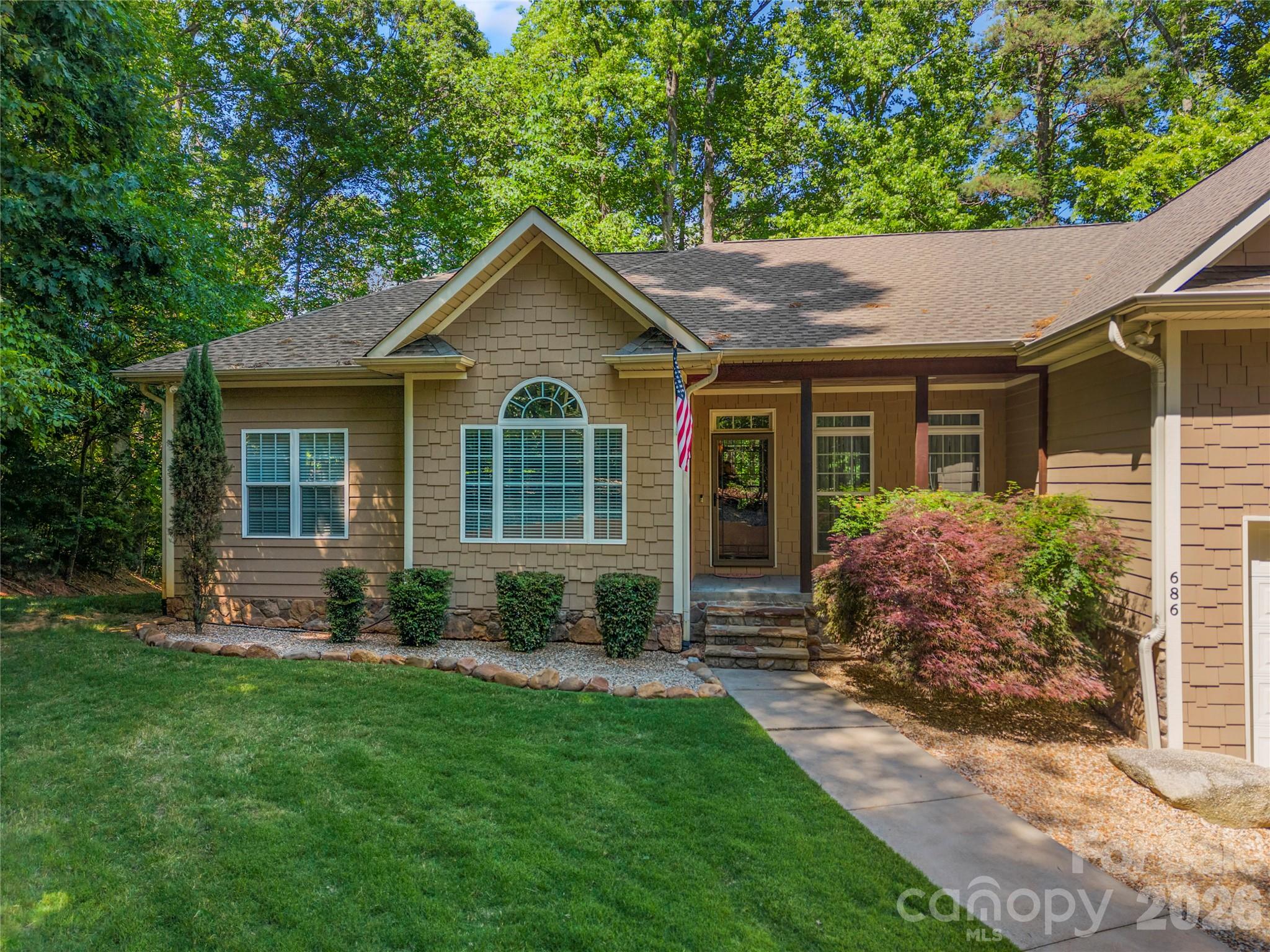 686 White Oaks Road Mooresville NC 28115