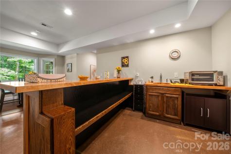 686 White Oaks Road Mooresville NC 28115