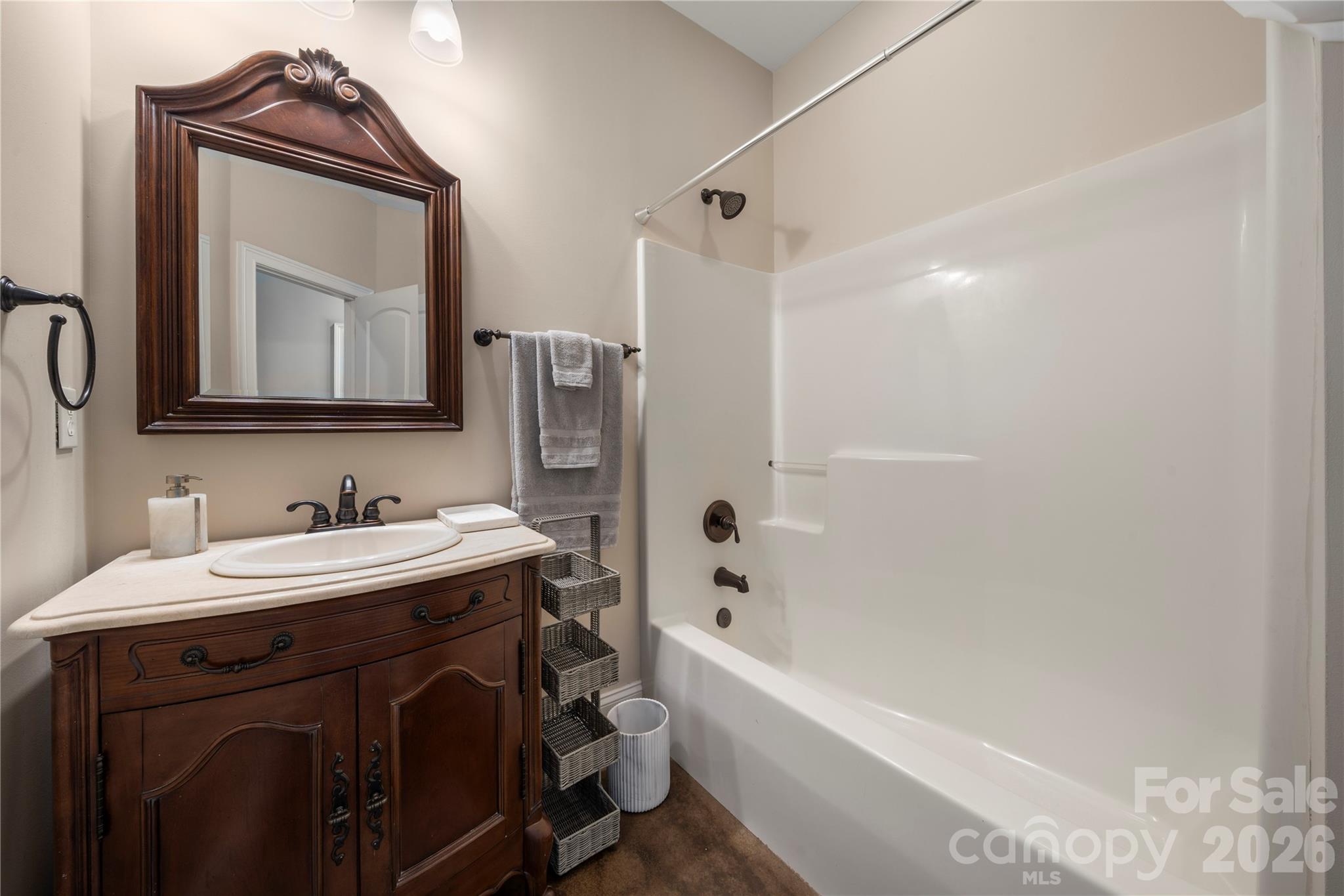686 White Oaks Road Mooresville NC 28115
