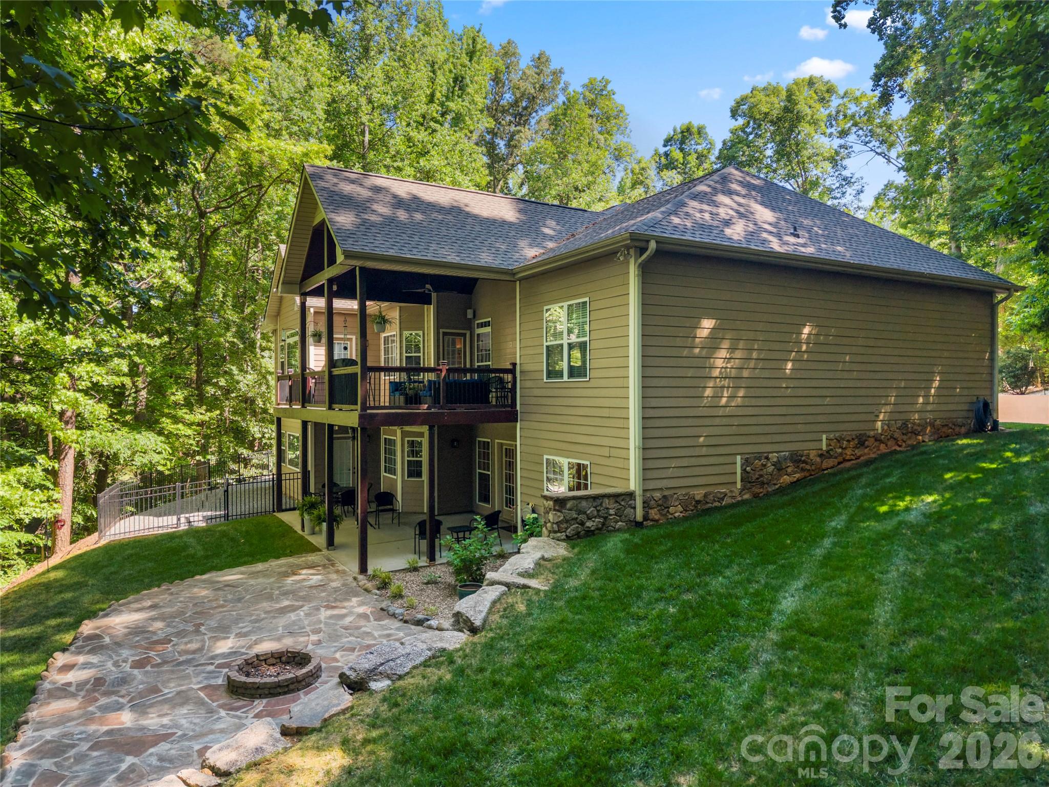 686 White Oaks Road Mooresville NC 28115