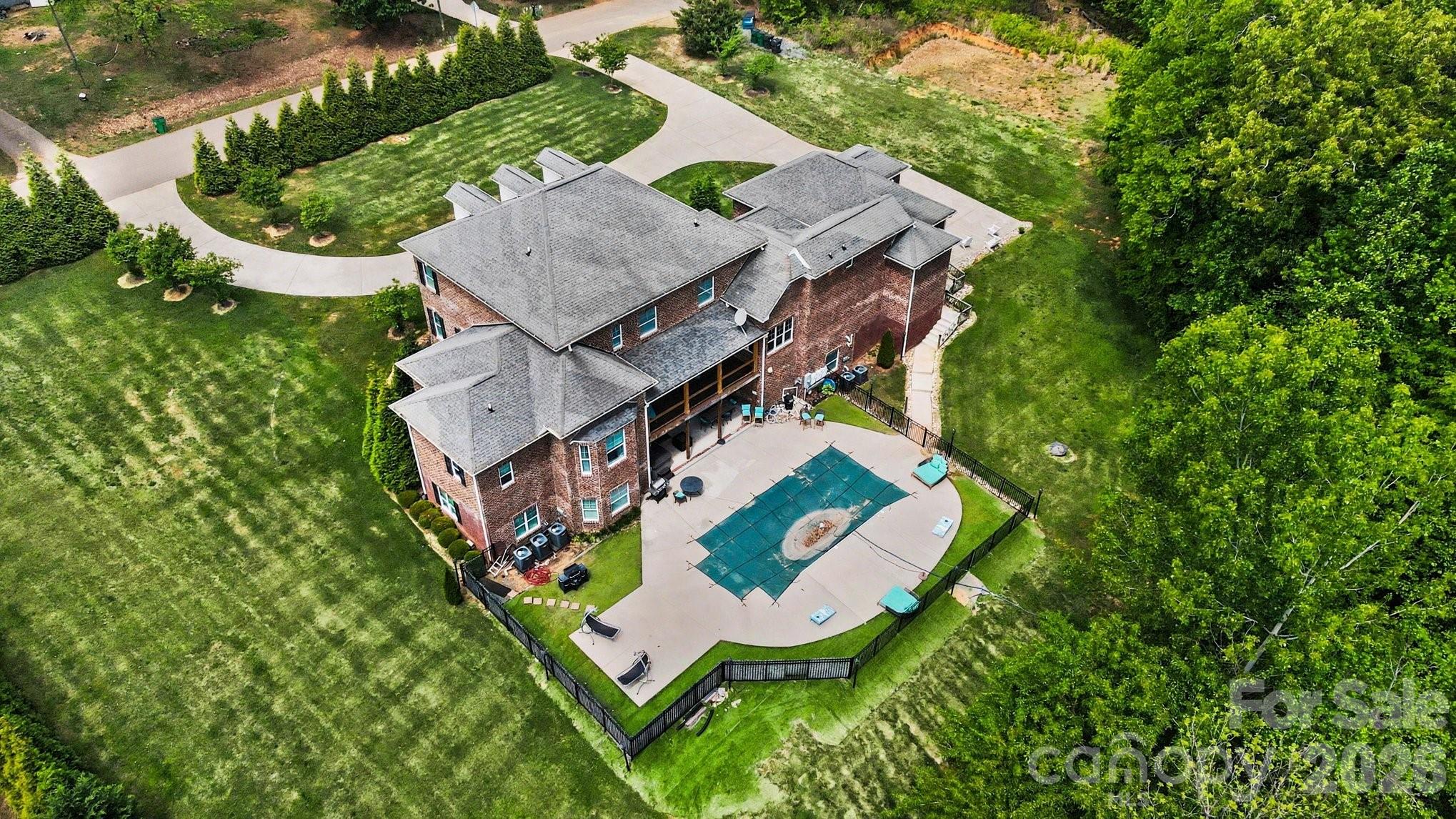 Charlotte NC 28269
