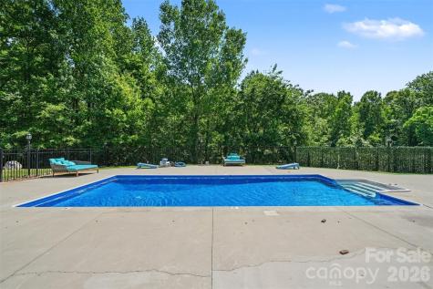 Charlotte NC 28269