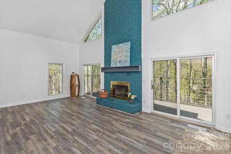 53 Benfield Road Weaverville NC 28787