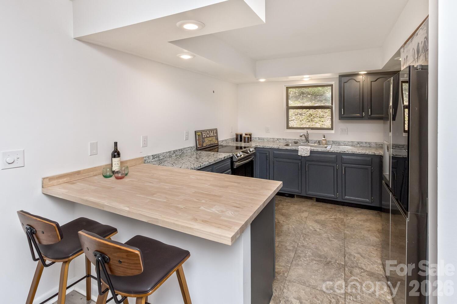 53 Benfield Road Weaverville NC 28787