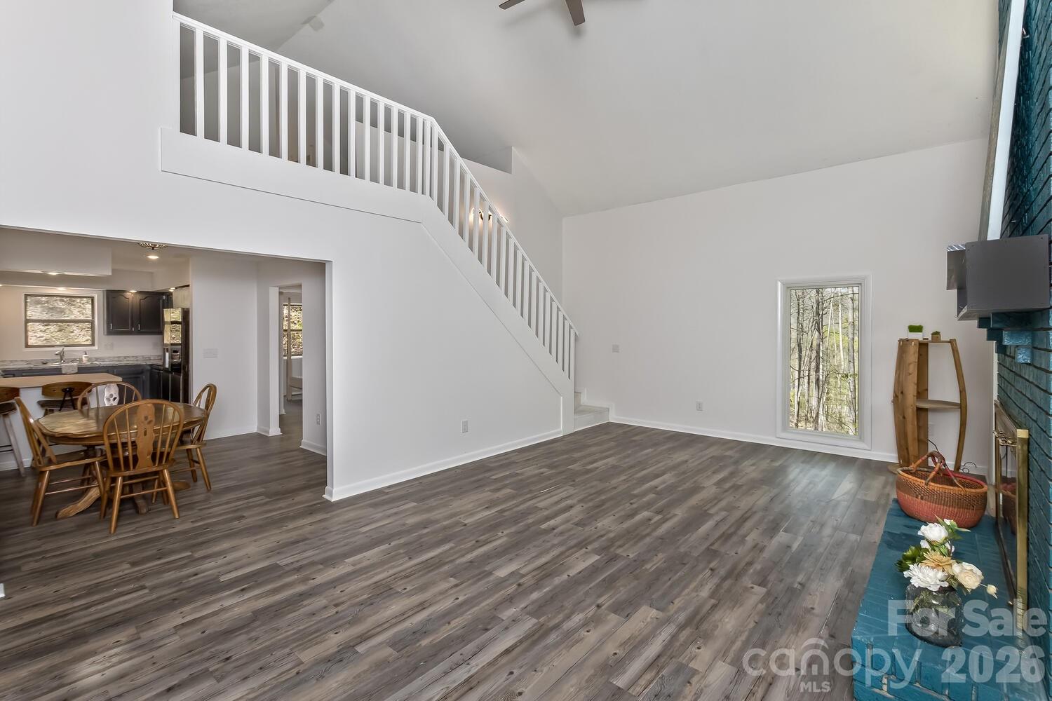 53 Benfield Road Weaverville NC 28787