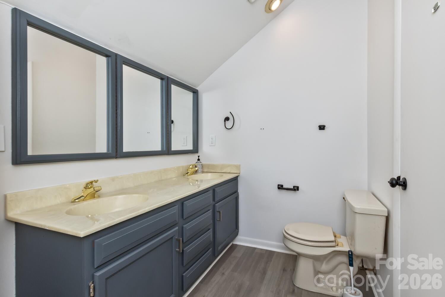 53 Benfield Road Weaverville NC 28787