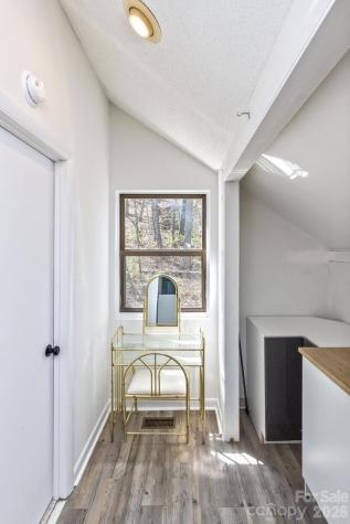 53 Benfield Road Weaverville NC 28787