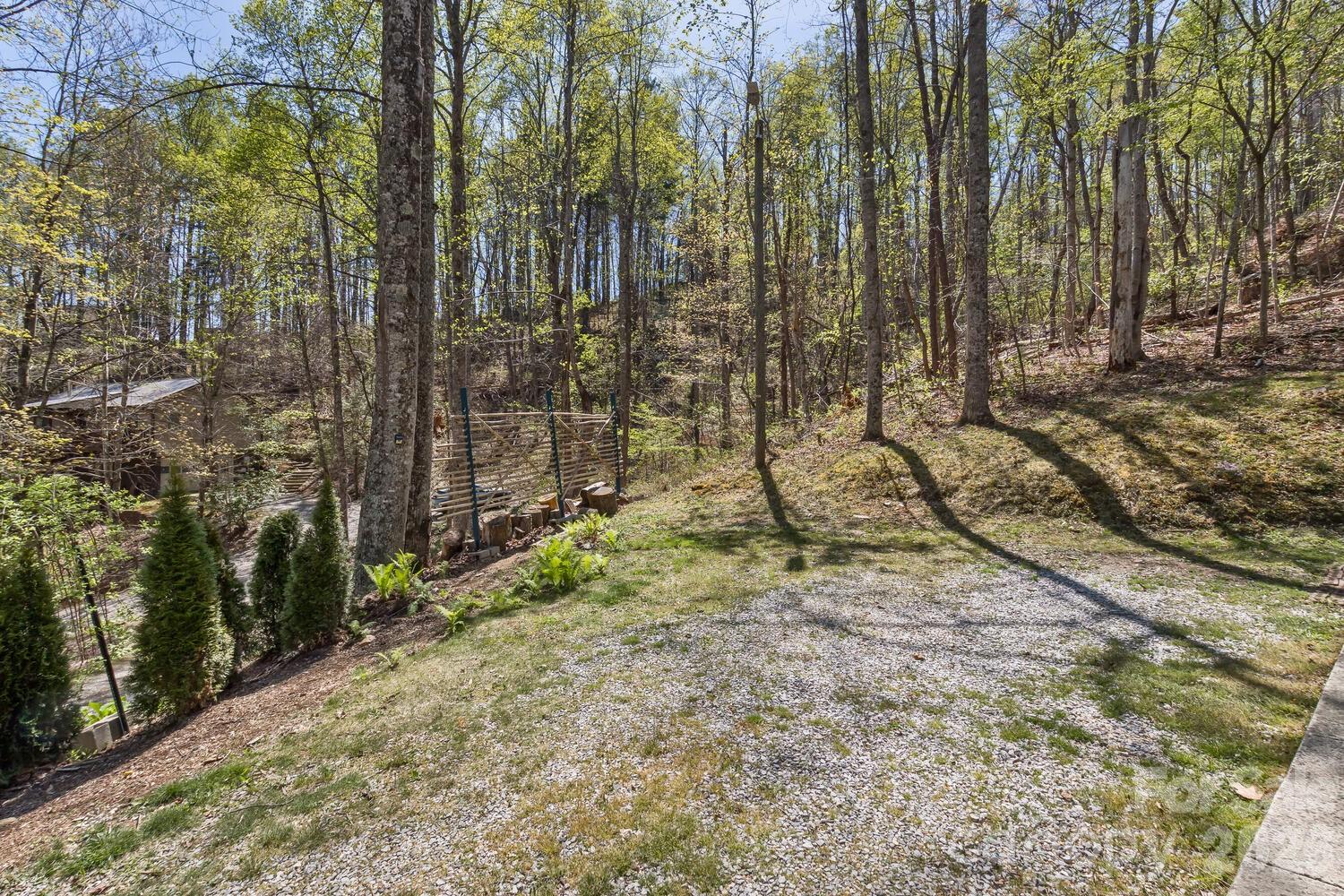 53 Benfield Road Weaverville NC 28787