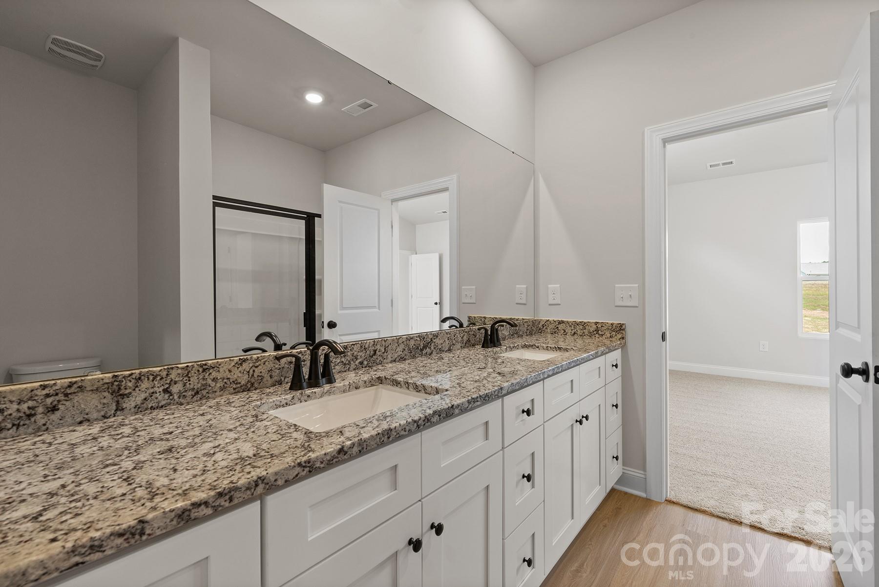 6602 Fairford Drive Charlotte NC 28215