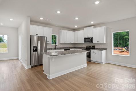 6602 Fairford Drive Charlotte NC 28215
