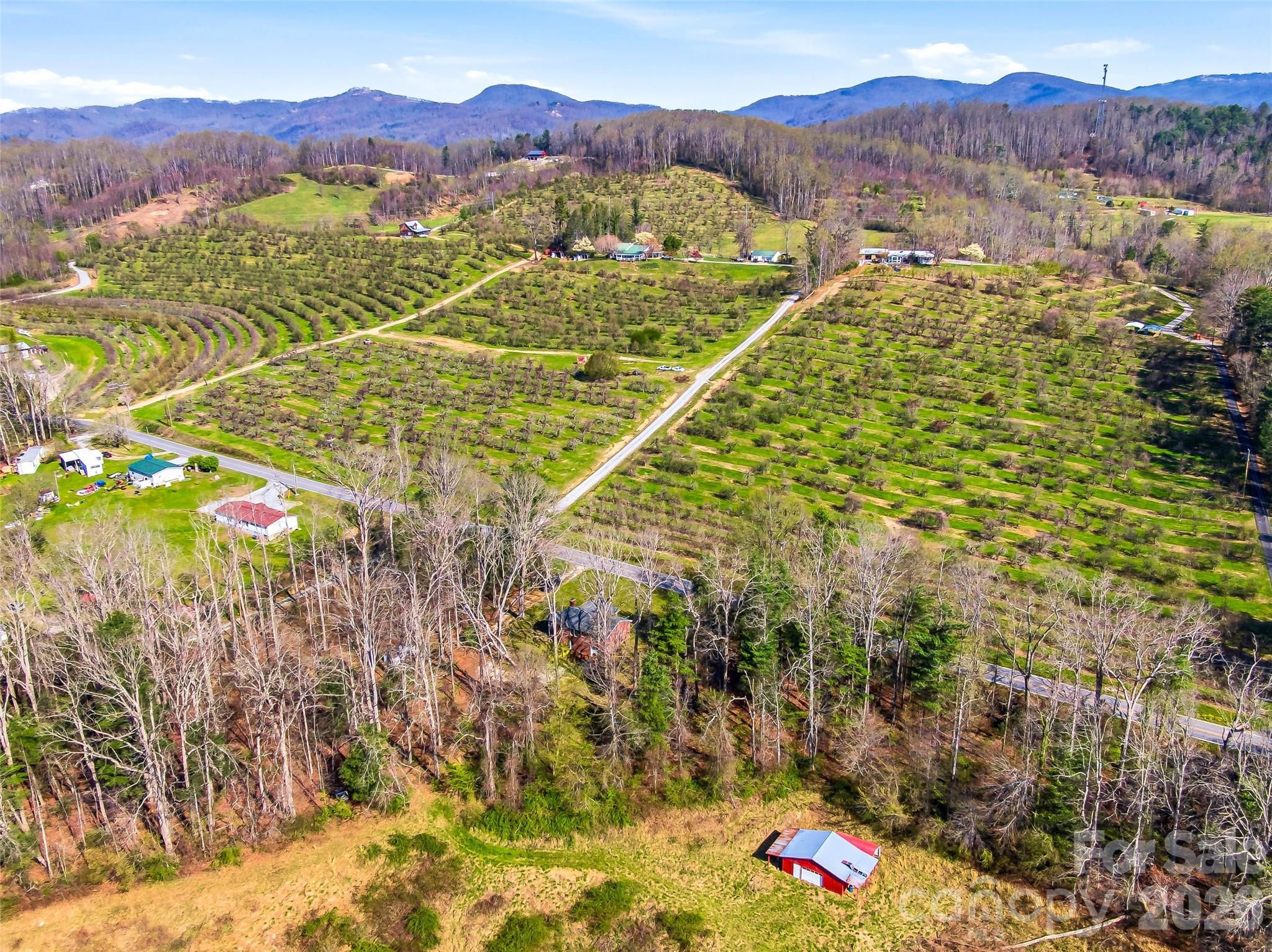 984 Pace Road Hendersonville NC 28792