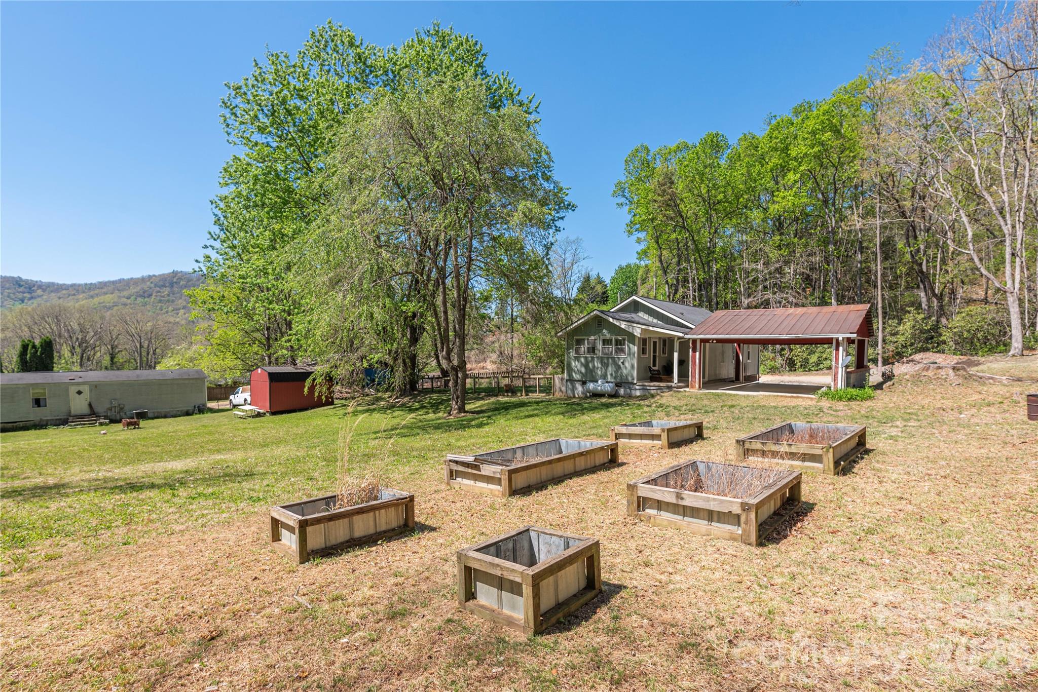 35 Grey Rock Valley Black Mountain NC 28711