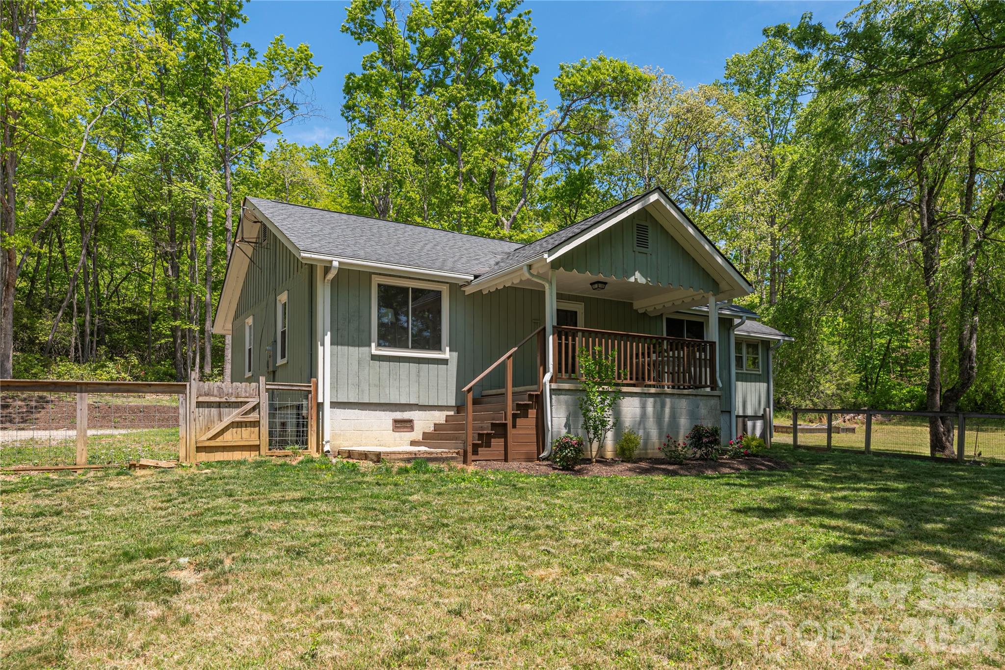 35 Grey Rock Valley Black Mountain NC 28711