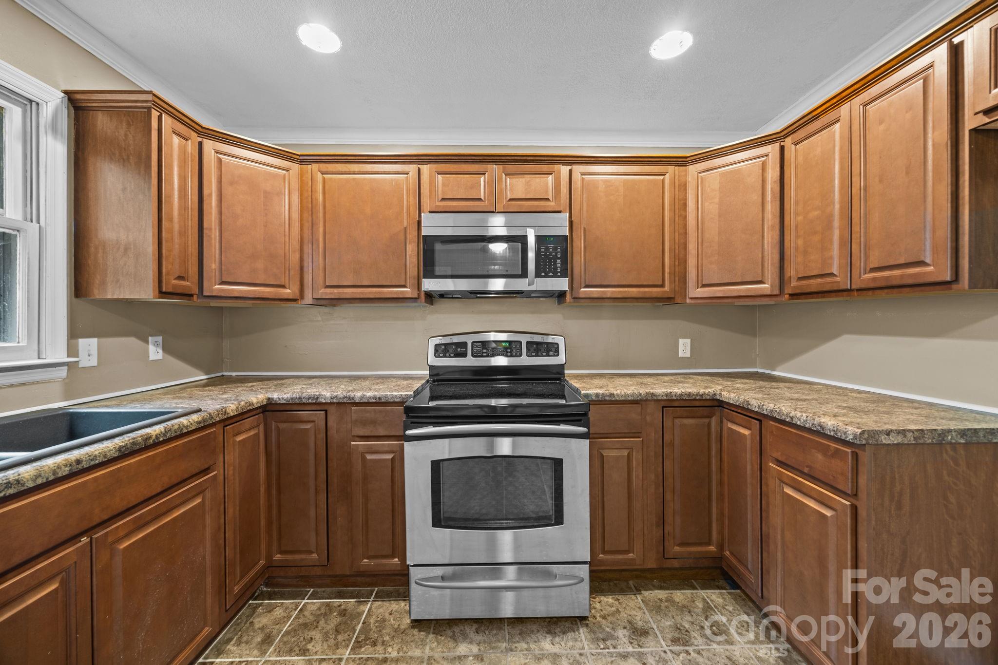 1158 Sunset Court Conover NC 28613