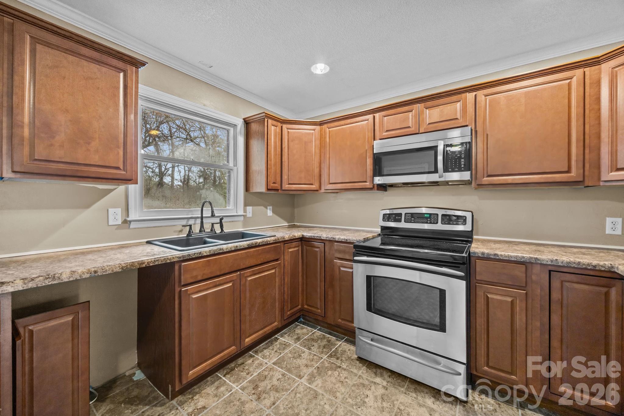1158 Sunset Court Conover NC 28613