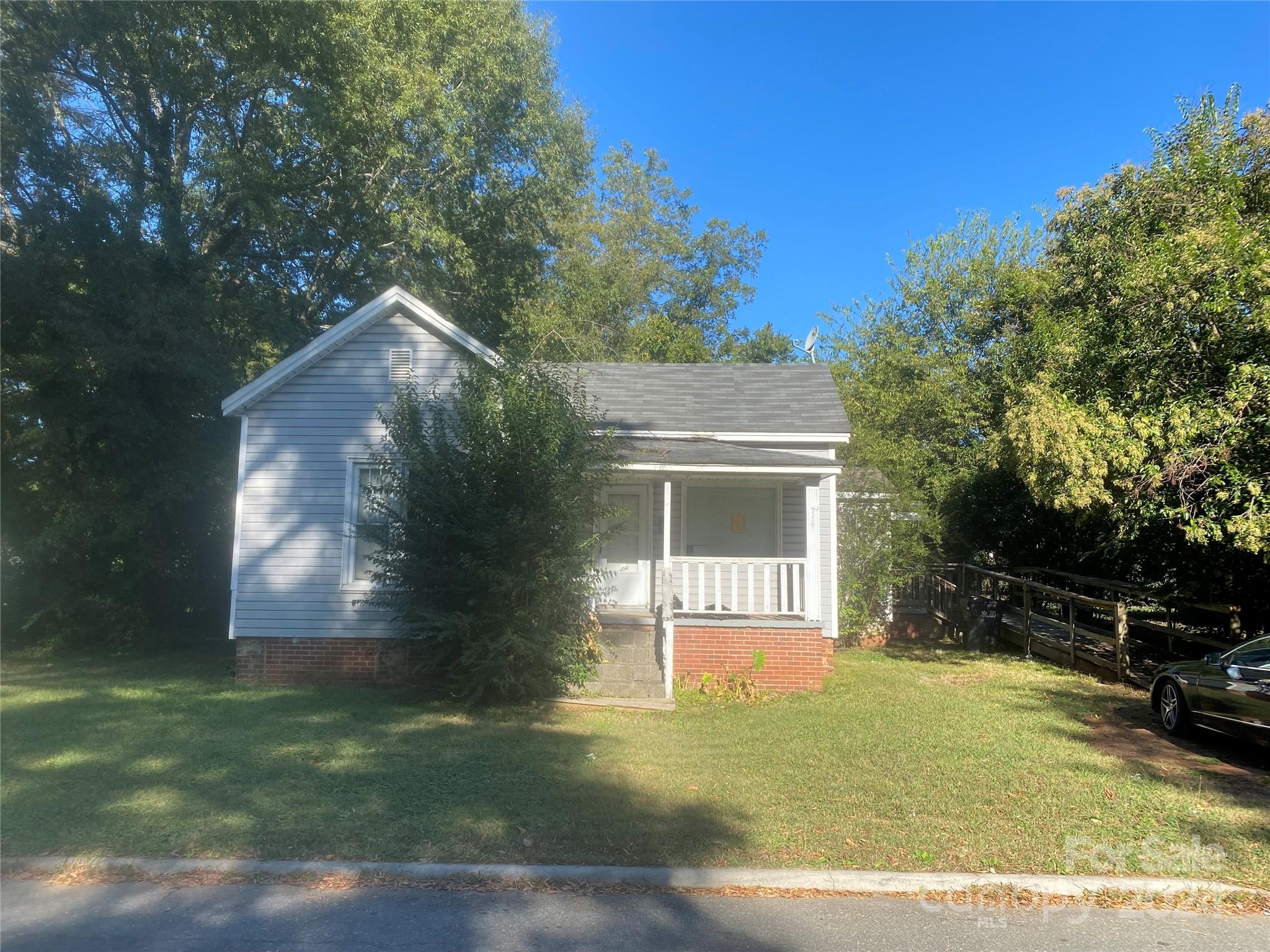 214 Lander Street Charlotte NC 28208