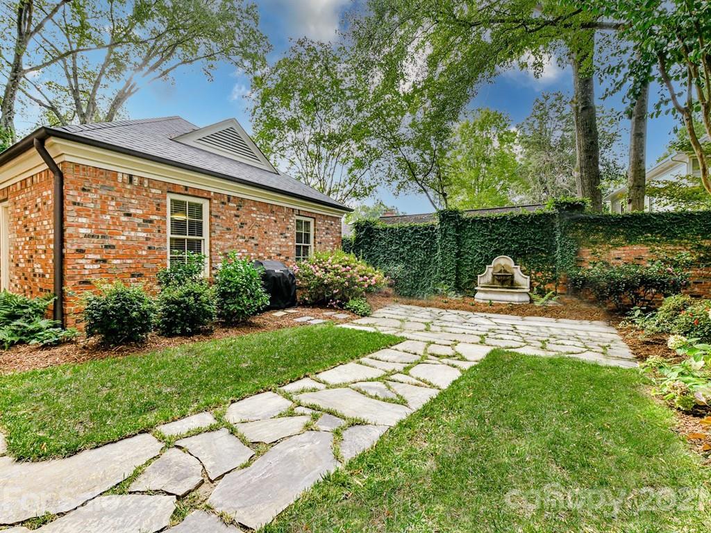 1240 Princeton Avenue Charlotte NC 28209