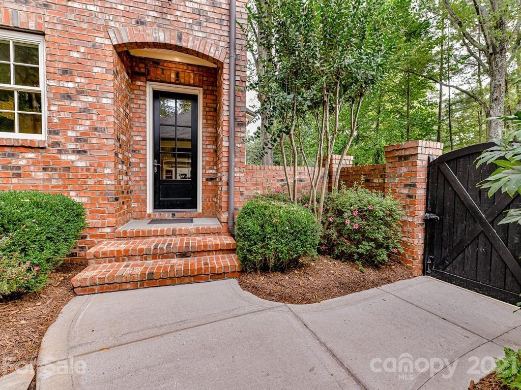 1240 Princeton Avenue Charlotte NC 28209