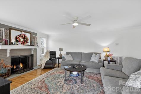 885 Beverly Circle NE Lenoir NC 28645