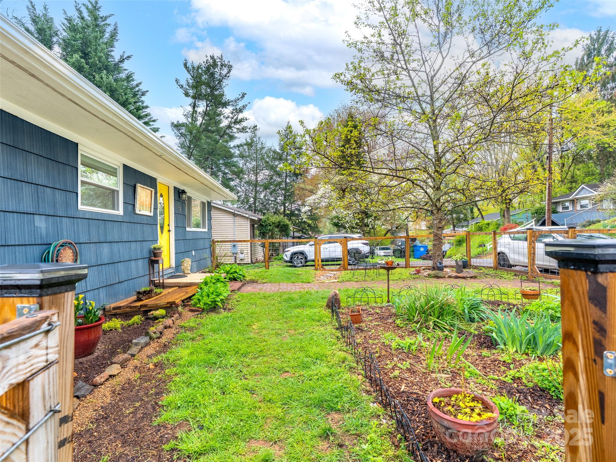 64 Greeley Street Asheville NC 28806