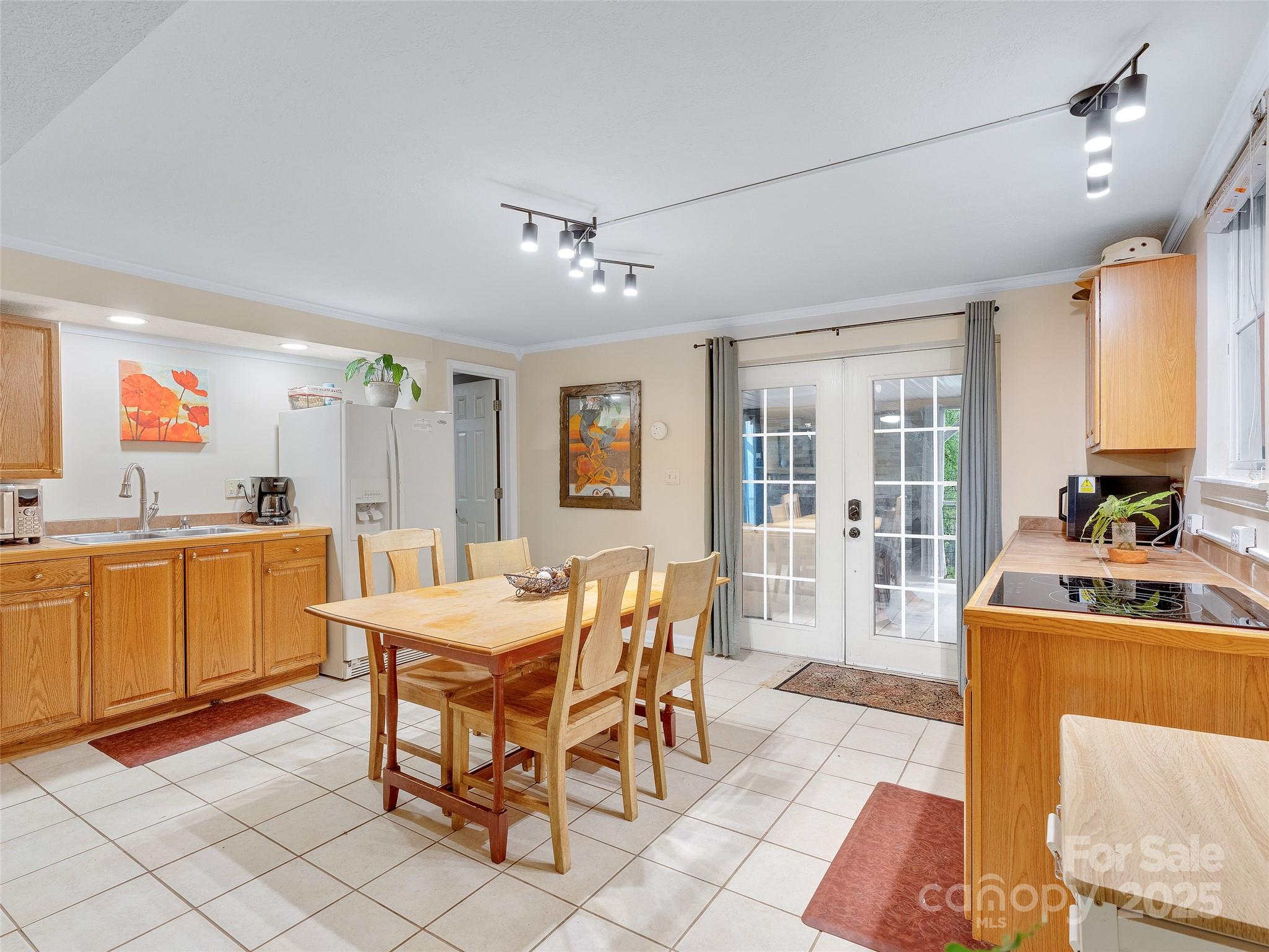 64 Greeley Street Asheville NC 28806