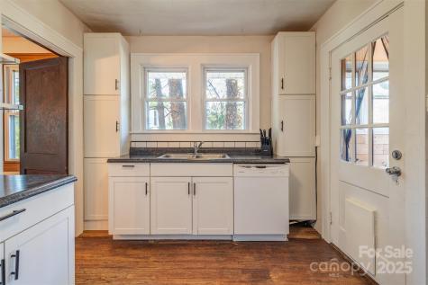 155 Sulphur Springs Road Asheville NC 28806