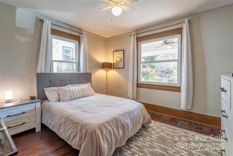 155 Sulphur Springs Road Asheville NC 28806