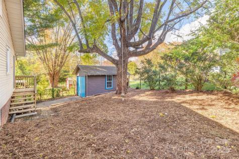 155 Sulphur Springs Road Asheville NC 28806