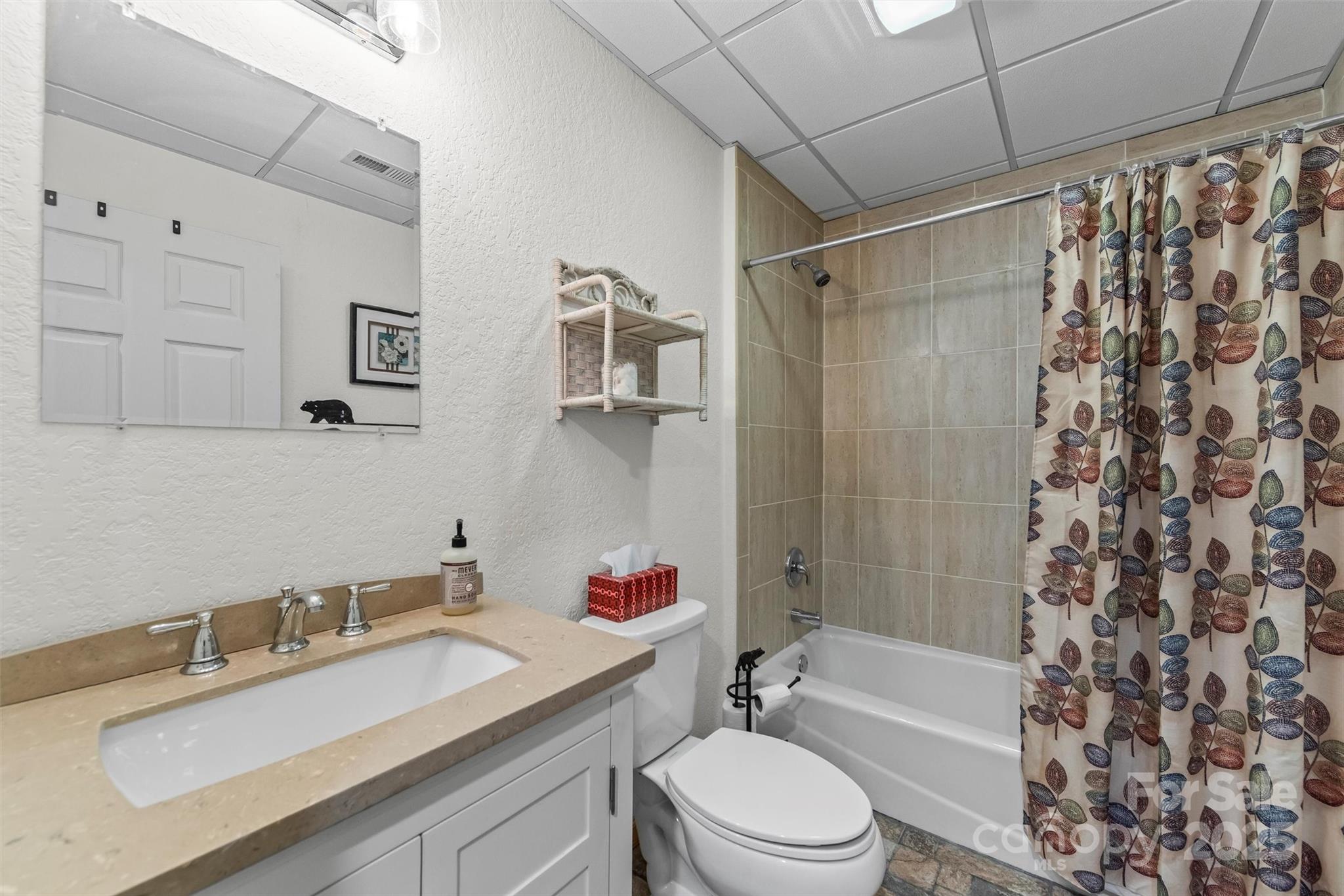 461 N Mallard Cove Road Almond NC 287032