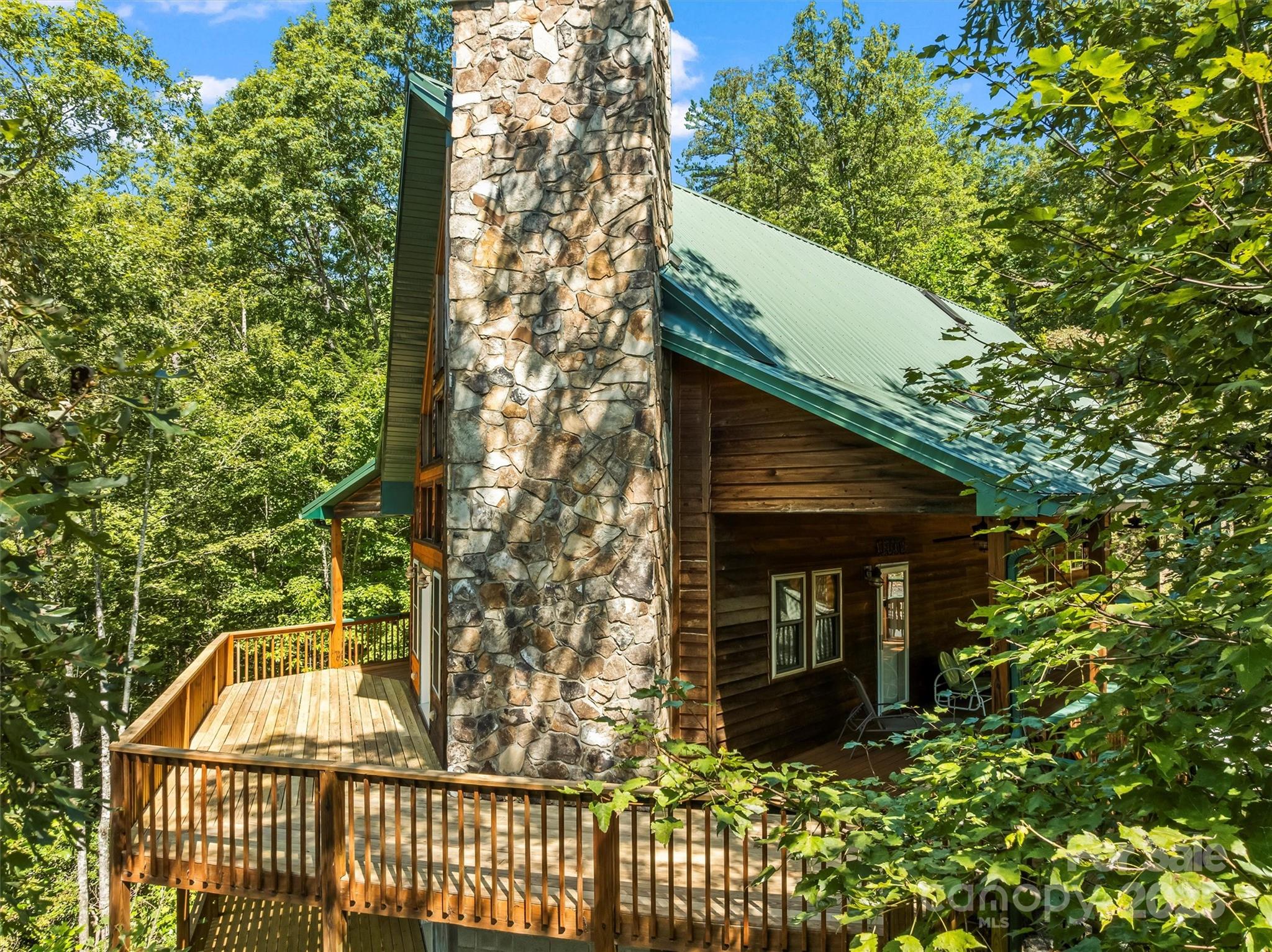 461 N Mallard Cove Road Almond NC 287032