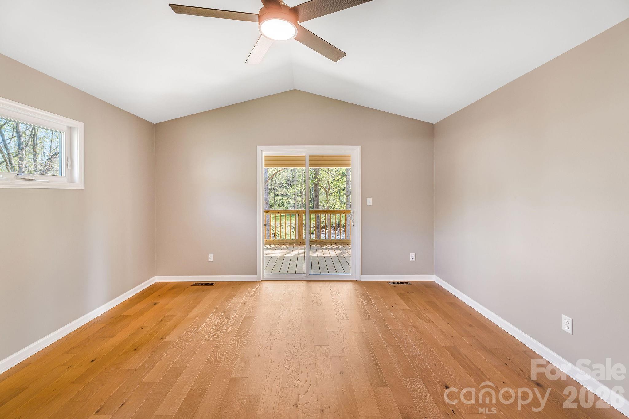 1196 Crabtree Road Waynesville NC 28785
