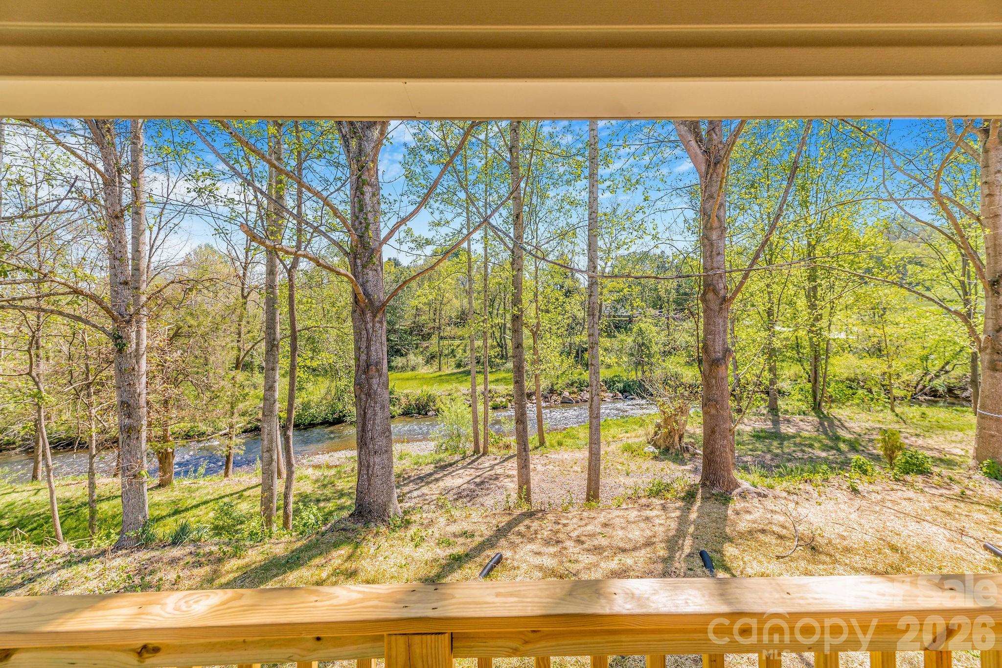 1196 Crabtree Road Waynesville NC 28785