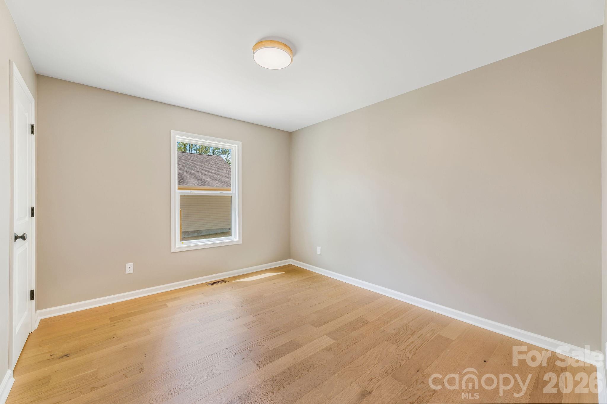 1196 Crabtree Road Waynesville NC 28785