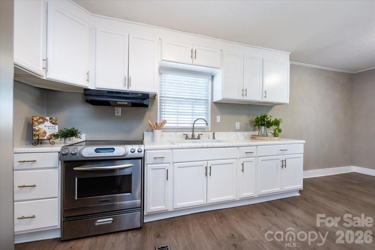 406 Robinson Clemmer Road Dallas NC 28034