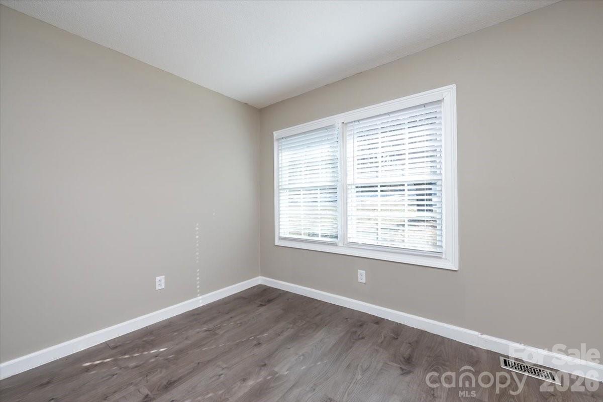406 Robinson Clemmer Road Dallas NC 28034