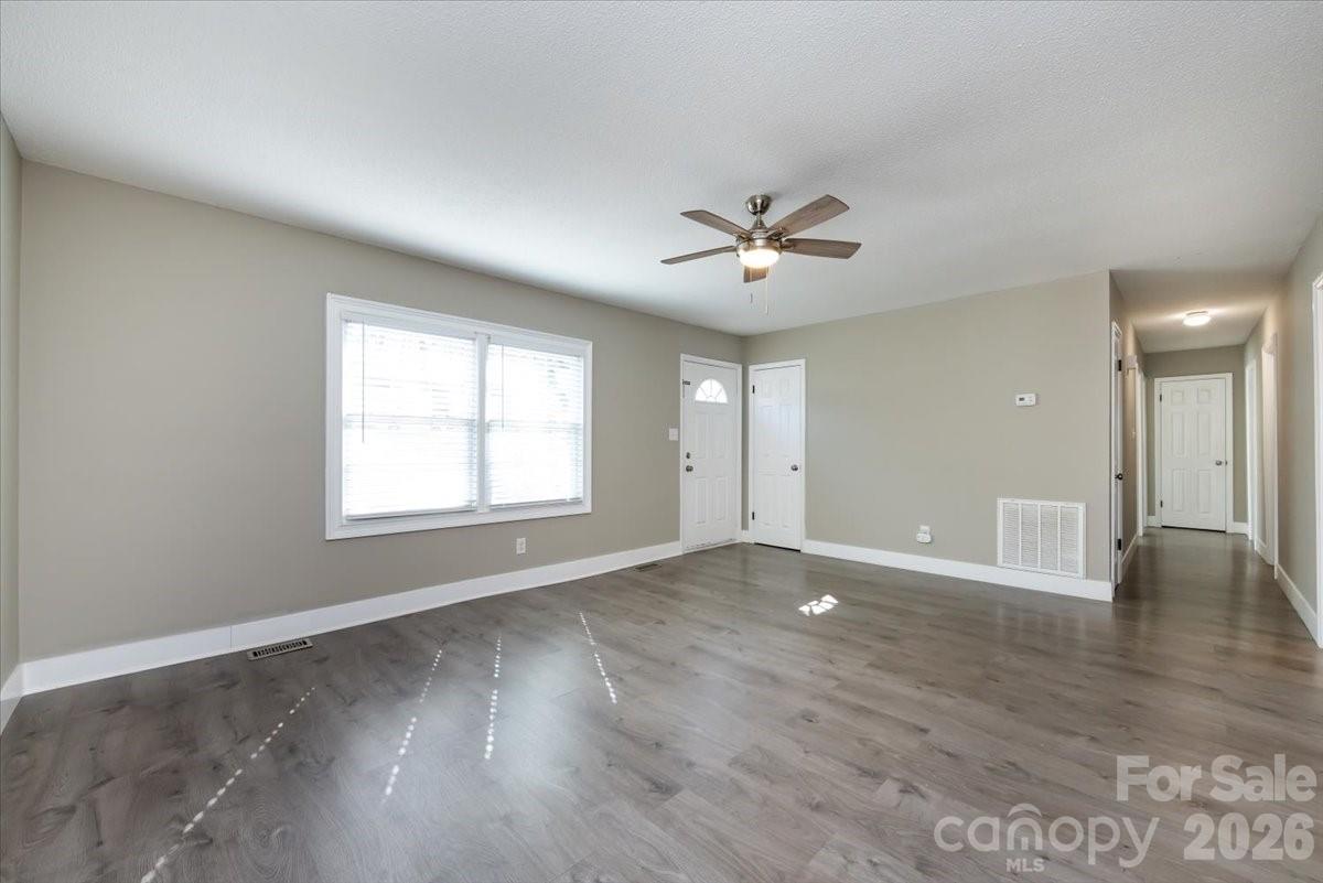 406 Robinson Clemmer Road Dallas NC 28034