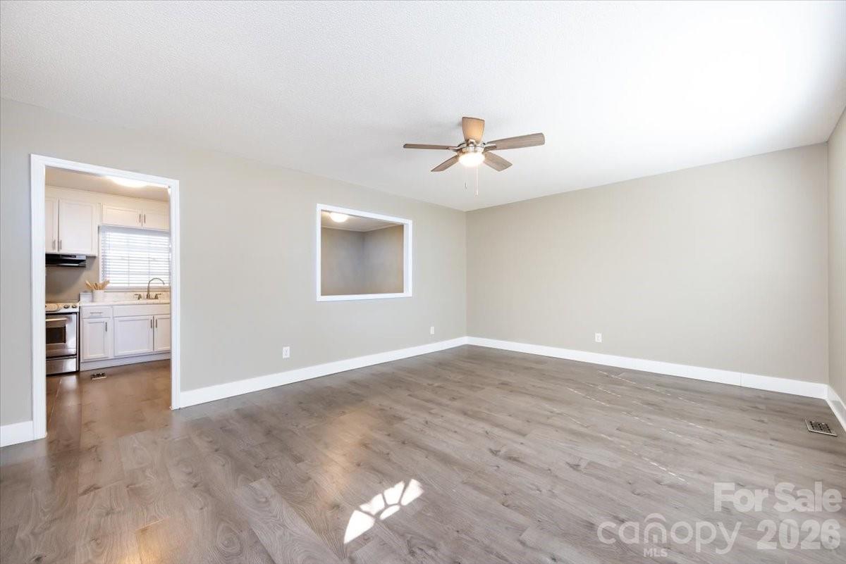 406 Robinson Clemmer Road Dallas NC 28034