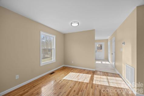 25 Byrd Road Black Mountain NC 28711